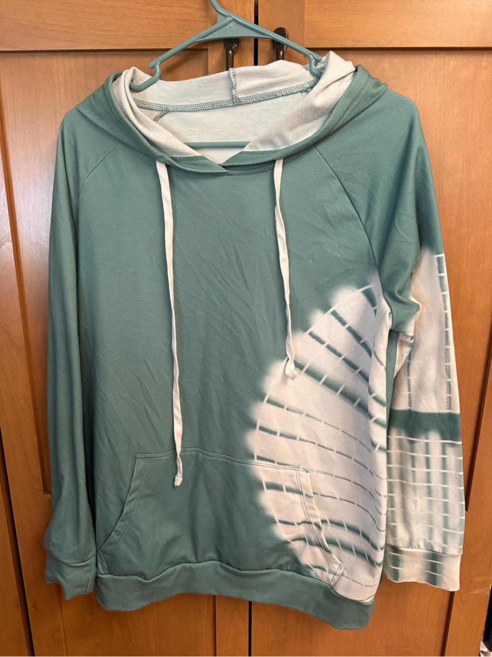 SHEIN Teal & White Tie-Dye Hooded Pullover